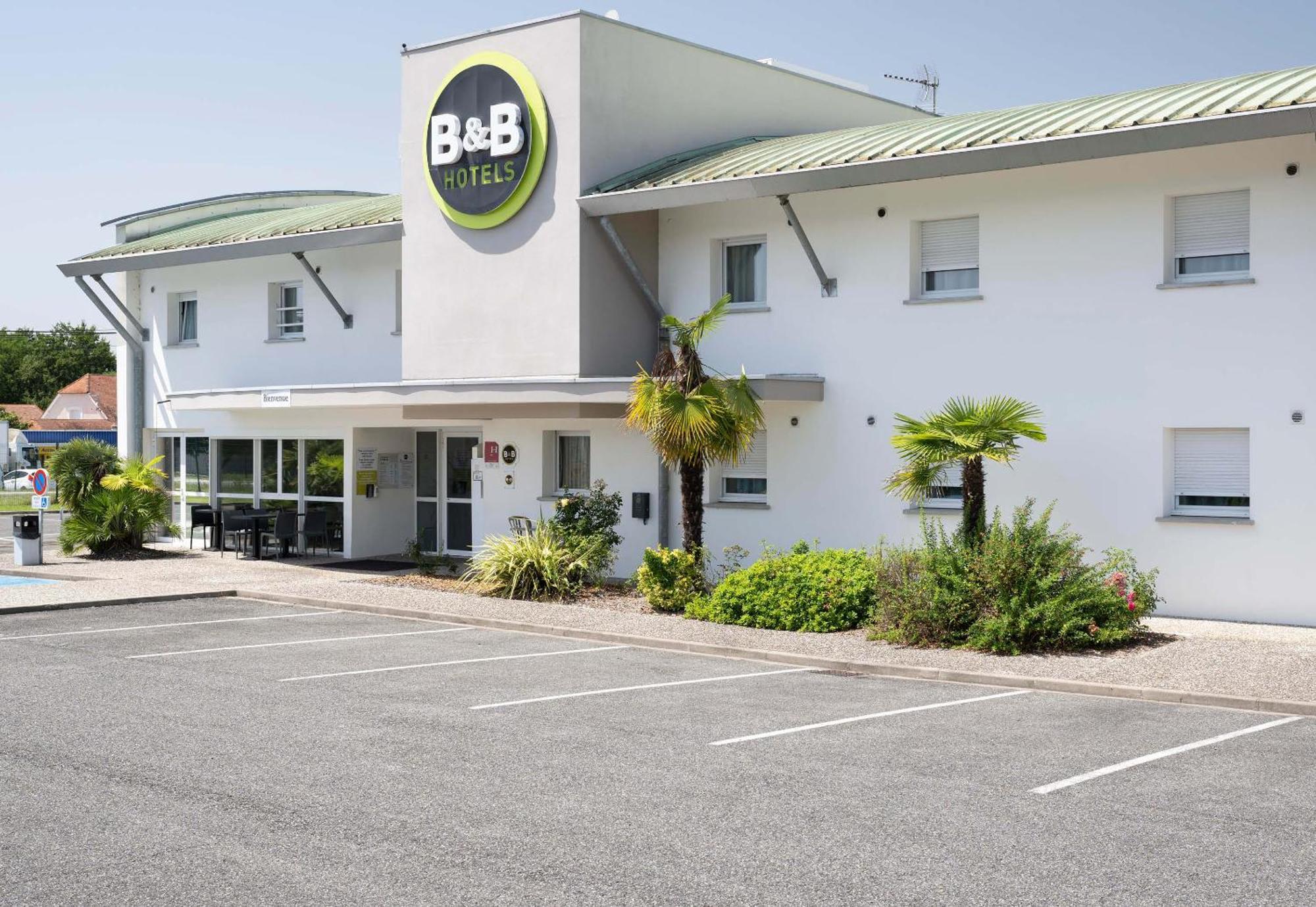 B&B Hotel Pau Lescar Bagian luar foto