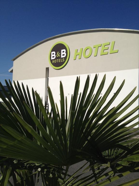 B&B Hotel Pau Lescar Bagian luar foto